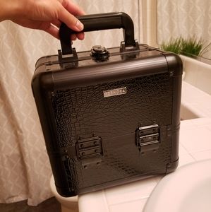 Sephora makeup/travel case
